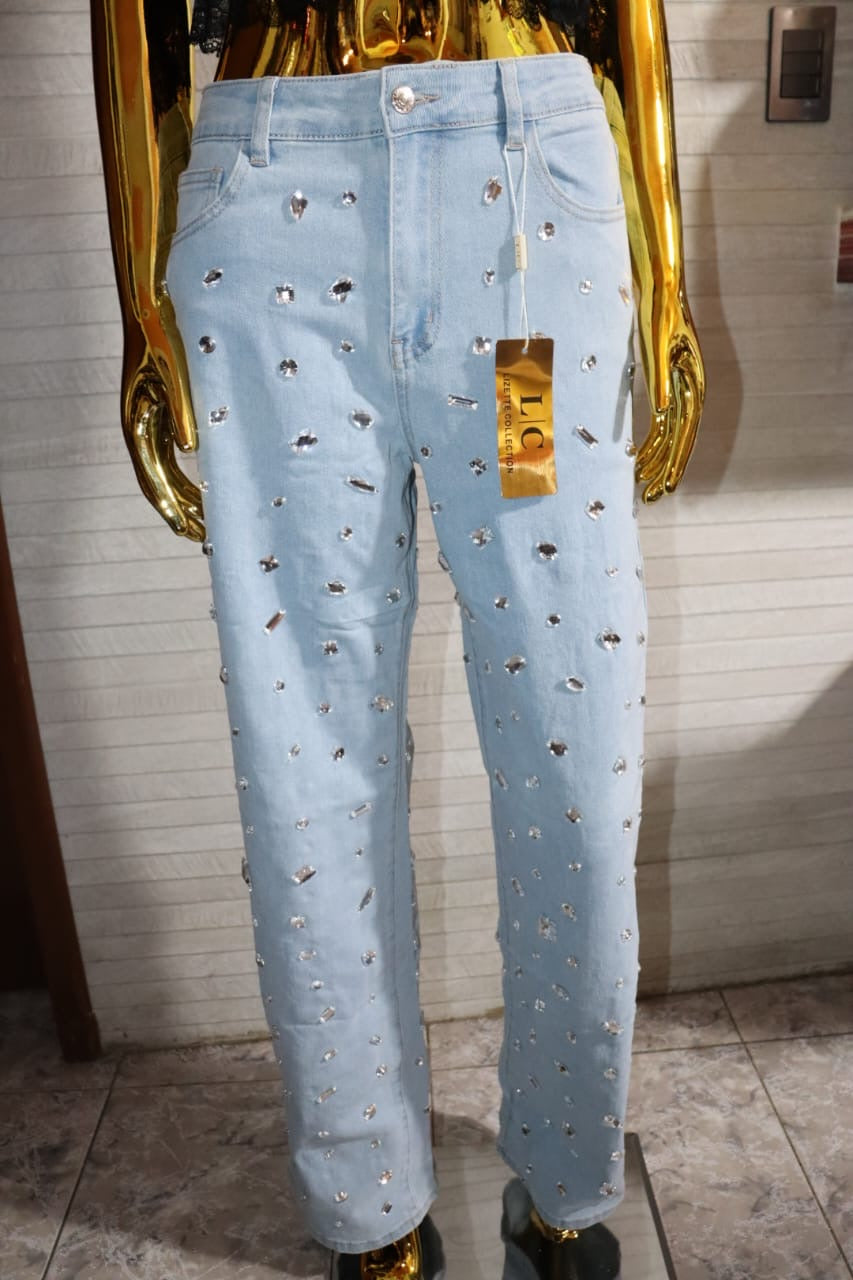 Pantalón con pedrería