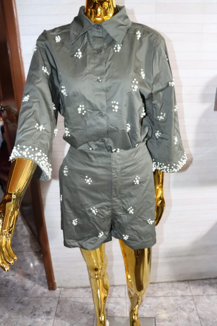 CONJUNTO SHORT VERDE T/PLUS