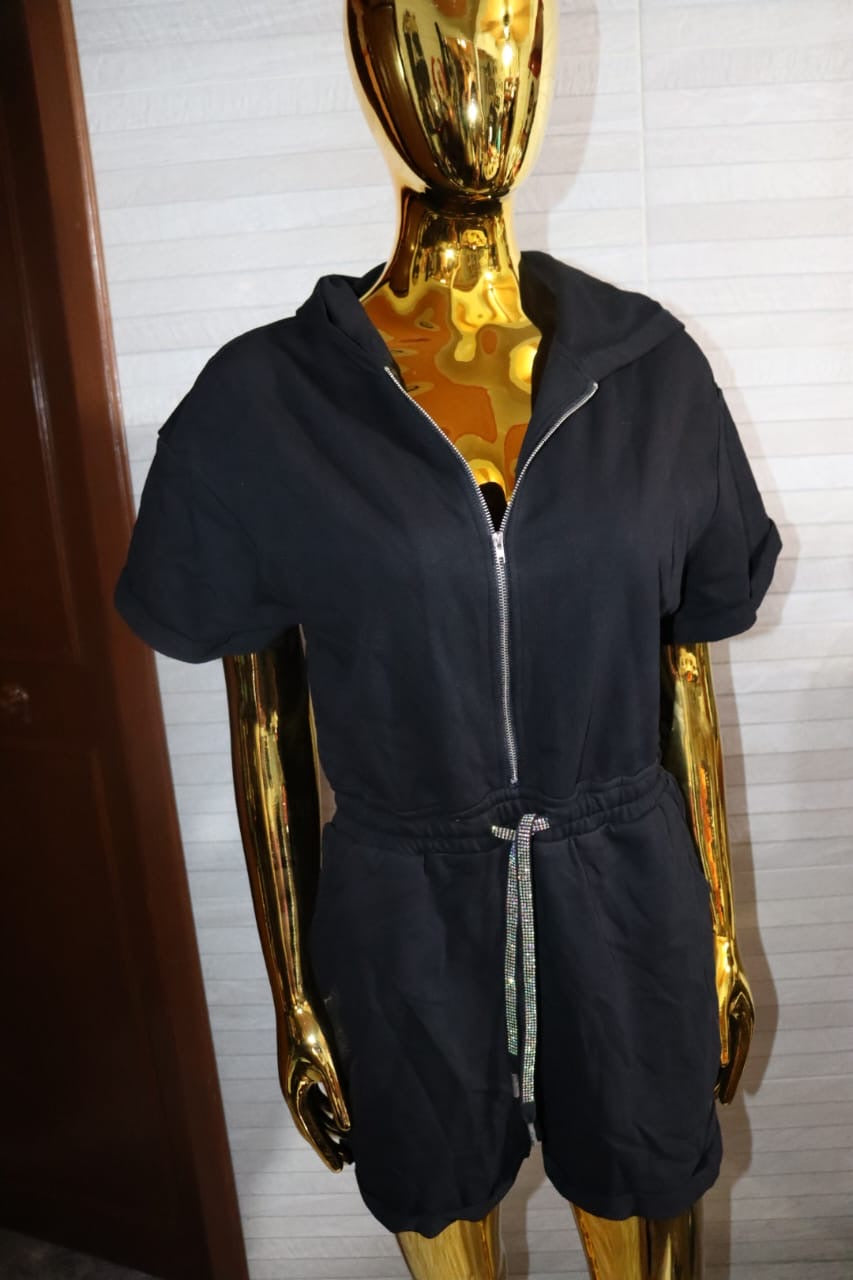 JUMPSUIT CORTO