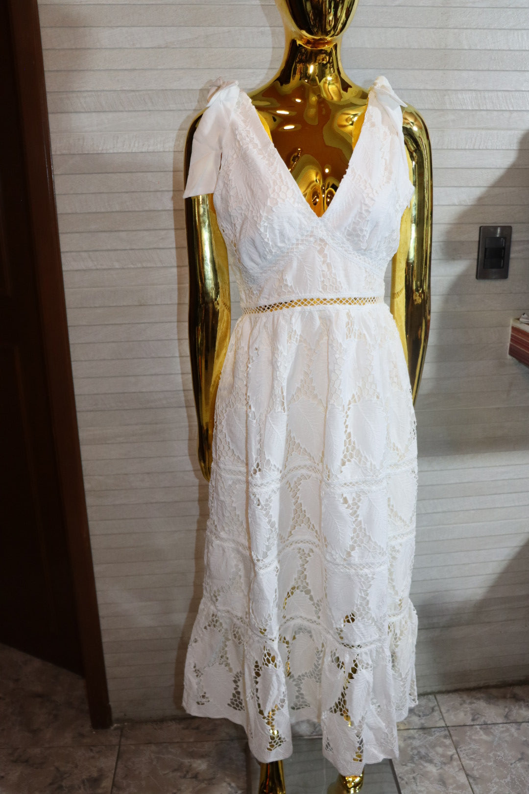 VESTIDO ENCAJE